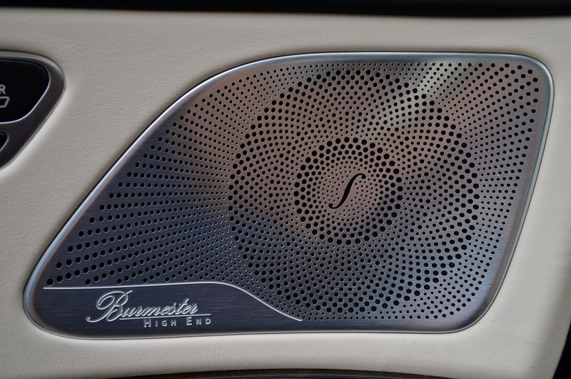 Illustration for article titled The Coolest Details of the 2014 Mercedes-Benz S63 AMG